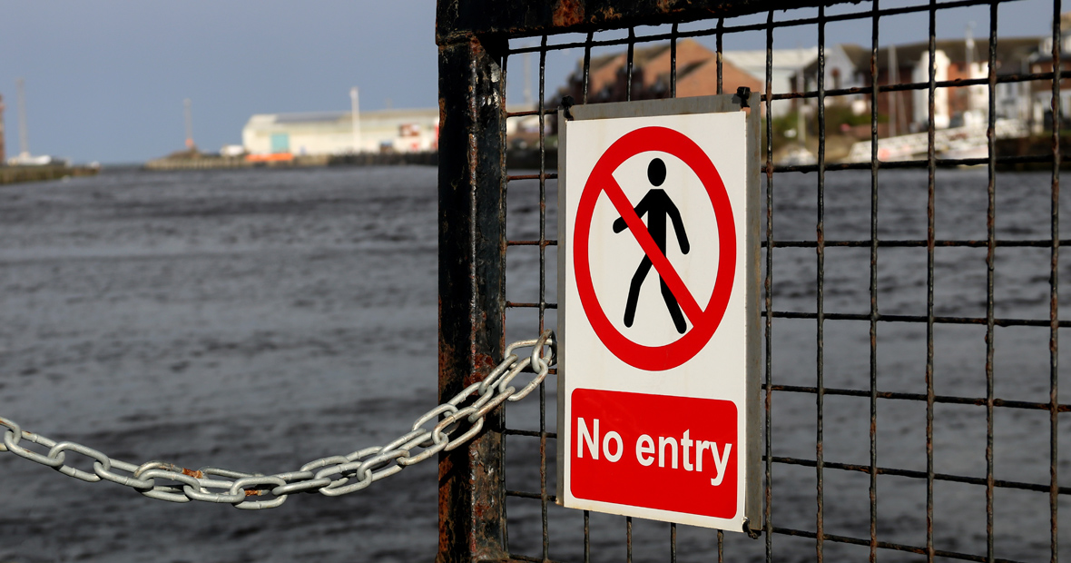 panneaux d'interdiction